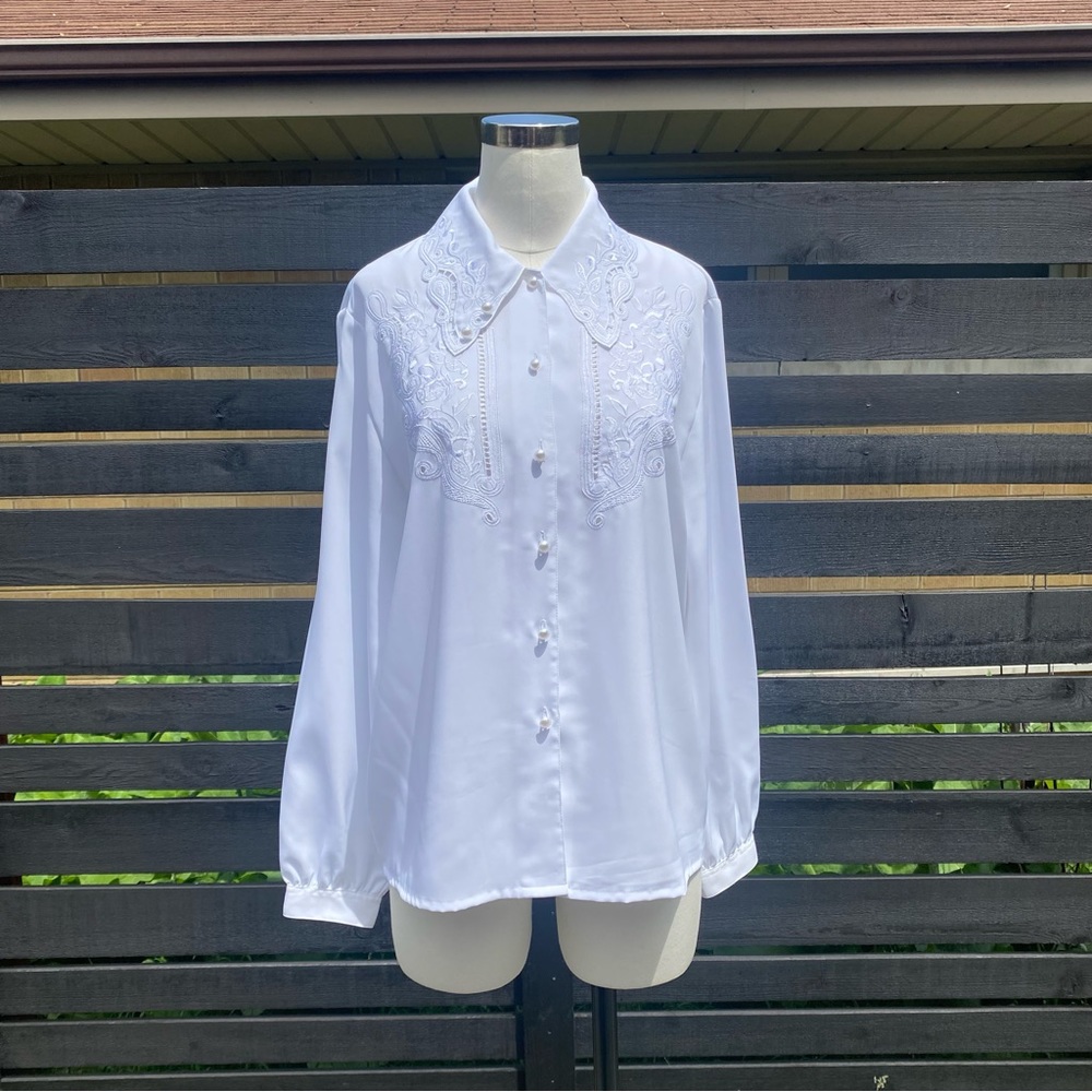 Beautiful Western Style Blouse